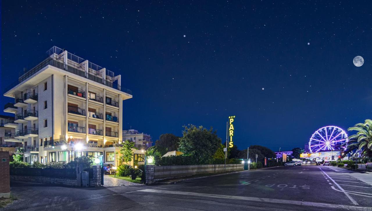 Hotel Paris リド・ディ・カマイオーレ エクステリア 写真